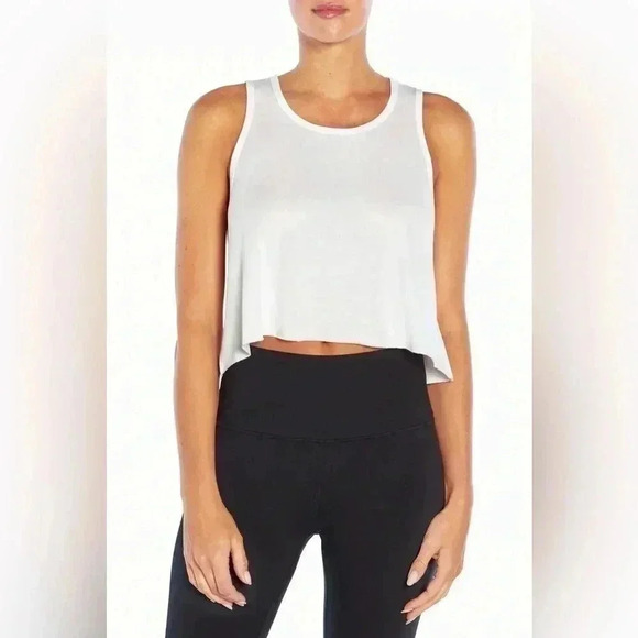 2/$12 Marika Essential Cropped Tank White Size Large Raw Hem Relaxed Fit Active - Picture 3 of 11